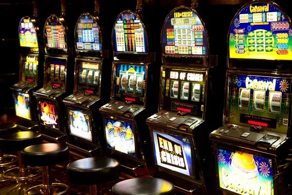 Withdrawal confirmation on playslot